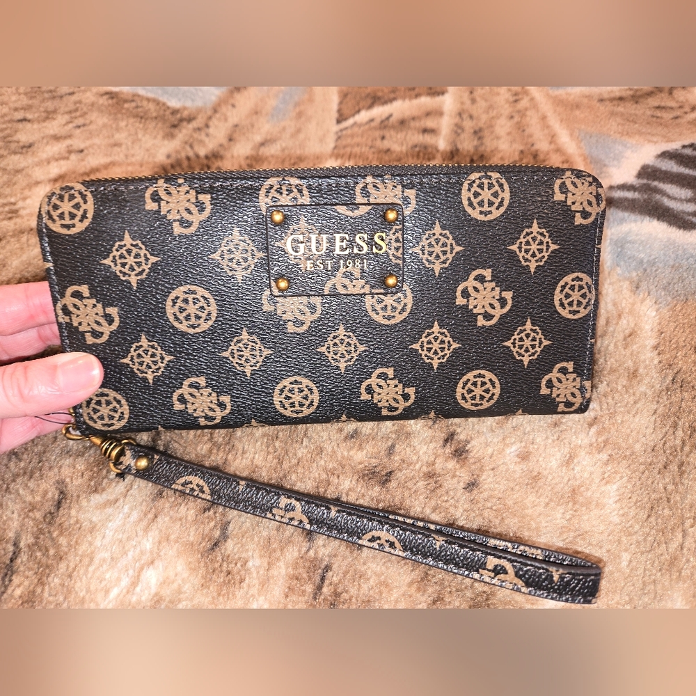 Brand New Guess Wallet